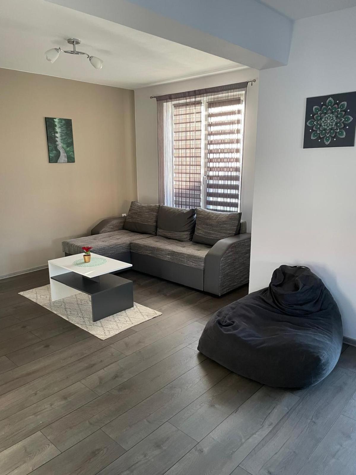 Fenyo Apartman House I Odorheiu Secuiesc Ngoại thất bức ảnh